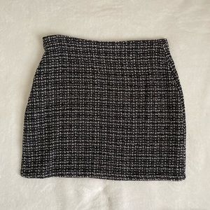 Black and white mini skirt